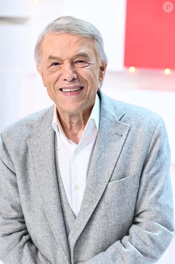 Un bonheur pour ses fans
Exclusif - Salvatore Adamo - Enregistrement de l'émission "Vivement dimanche" au Studio Gabriel à Paris, présentée par M.Drucker et diffusée le 16 juin sur France 3 © Guillaume Gaffiot / Bestimage 