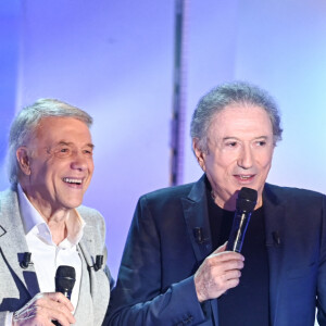 Exclusif - Salvatore Adamo et Michel Drucker - Enregistrement de l'émission "Vivement dimanche" au Studio Gabriel à Paris, présentée par M.Drucker et diffusée le 16 juin sur France 3 © Guillaume Gaffiot / Bestimage 