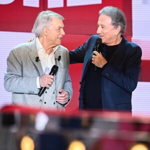 Exclusif - Salvatore Adamo et Michel Drucker - Enregistrement de l'émission "Vivement dimanche" au Studio Gabriel à Paris, présentée par M.Drucker et diffusée le 16 juin sur France 3 © Guillaume Gaffiot / Bestimage 