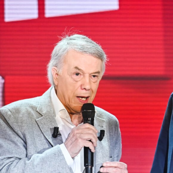 Exclusif - Salvatore Adamo et Michel Drucker - Enregistrement de l'émission "Vivement dimanche" au Studio Gabriel à Paris, présentée par M.Drucker et diffusée le 16 juin sur France 3 © Guillaume Gaffiot / Bestimage 