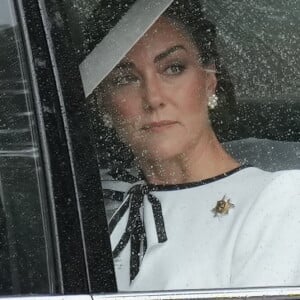 Catherine (Kate) Middleton, princesse de Galles, arrive au palais de Buckingham pour Trooping the Color à Londres, Royaume Uni. © Julien Burton/Bestimage