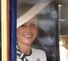 On l'attendait et elle était bien là
Catherine (Kate) Middleton, princesse de Galles - Les membres de la famille royale britannique lors de la parade Trooping the Color à Londres, Royaume Uni. © Julien Burton/Bestimage 