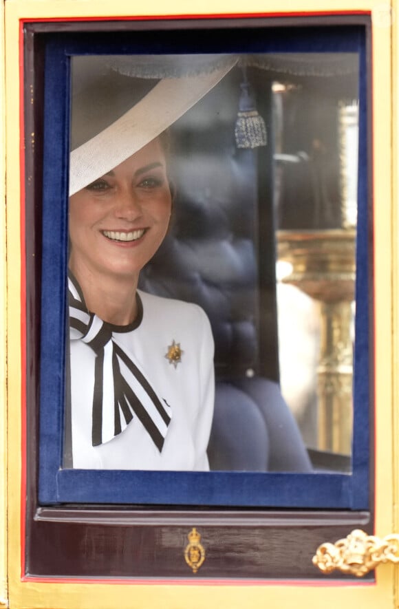 Catherine (Kate) Middleton, princesse de Galles - Les membres de la famille royale britannique lors de la parade Trooping the Color à Londres, Royaume Uni, le 15 juin 2024. © Julien Burton/Bestimage 