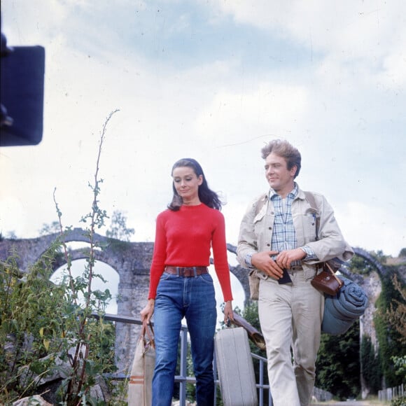 Une romance qui a duré le temps du tournage de leur film. 
Albert Finney et Audrey Heburn, Voyage à Deux (1967)