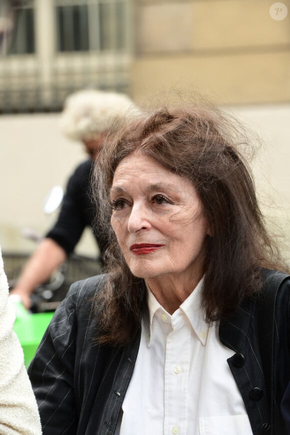 Anouk Aimée - Mariage de Claude Lelouch à la mairie du 18ème à Paris. Le 17 juin 2023