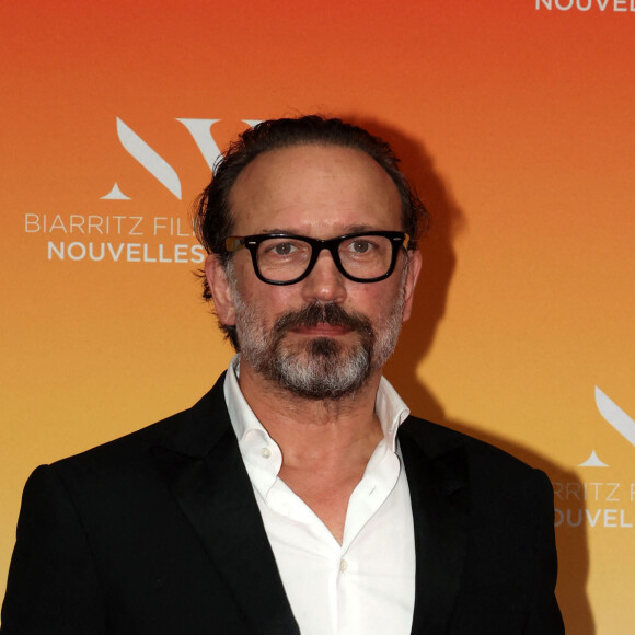 Mais également l'acteur et réalisateur Vincent Pérez.
Vincent Perez - Cérémonie d'ouverture du Biarritz Film Festival - Nouvelles Vagues 2024 au théâtre de la Gare du midi à Biarritz le 18 juin 2024. © Jean-Marc Lhomer/Bestimage