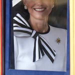 Mais certains ont noté beaucoup de sourires de facade. 
Catherine Kate Middleton, princesse de Galles - Les membres de la famille royale britannique au balcon du Palais de Buckingham lors de la parade militaire "Trooping the Colour" à Londres le 15 juin 2024 © Julien Burton / Bestimage 