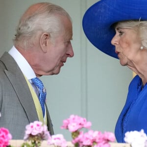 Charles III et Camilla Parker-Bowles étaient aussi présents
Charles III et Camilla Parker-Bowles - La famille royale d'Angleterre aux courses hippiques "Royal Ascot 2024" à Ascot 