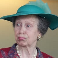 PHOTOS Charles III : Sa soeur Anne prise en flagrant délit de grimaces, elle se lâche à Royal Ascot et on l'a rarement vue comme ça !