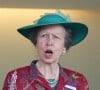 La soeur de Charles III a multiplié les grimaces devant le spectacle du 18 juin dernier
La princesse Anne - La famille royale d'Angleterre aux courses hippiques "Royal Ascot 2024" à Ascot