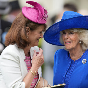 Camilla Parker-Bowles - La famille royale d'Angleterre aux courses hippiques "Royal Ascot 2024" à Ascot 
