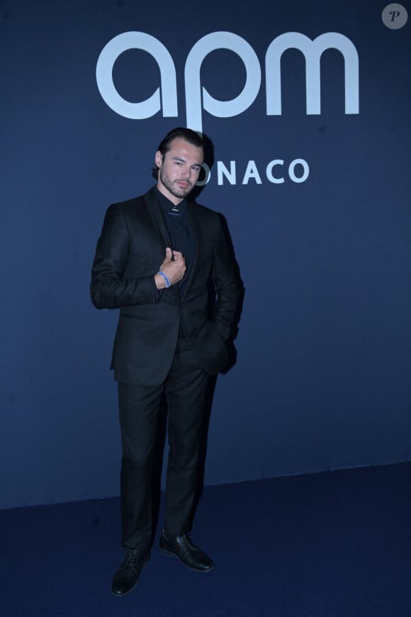 Il a révélé qu'il s'était bourré de médicaments lors de l'aventure
Anthony Colette - Soirée APM Monaco au restaurant "le Baoli " pour le lancement de la nouvelle collection été APM Monaco lors du 77ème Festival International du Film de Cannes le 22 mai 2024. K. Prette, directrice artistique lance une collection 100% Gold pour cet été avec comme nouvelle égérie de la maison, C. Delevigne. © Rachid Bellak/Bestimage 