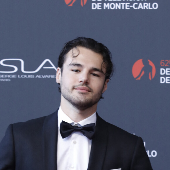 Anthony Colette sur le tapis rouge du photocall de la cérémonie d'ouverture du 62ème Festival de Télévision de Monte-Carlo, à Monaco, le 16 juin 2023. © Denis Guignebourg/BestImage 