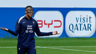 Transpiration, vision obstruée... Kylian Mbappé obligé de porter un masque, un footballeur décrit la "galère"qu'il va endurer