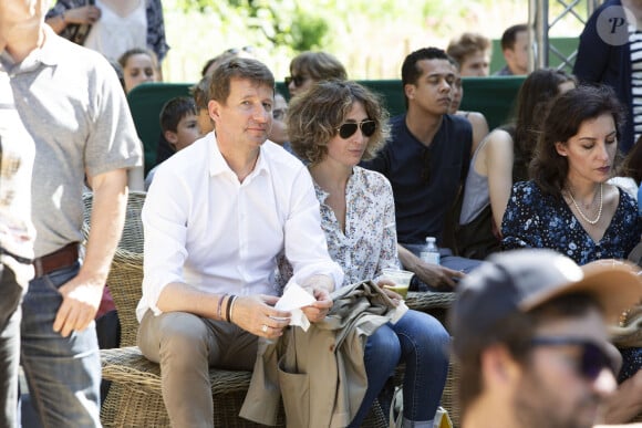 Exclusif - Yannick Jadot et sa compagne Isabelle Saporta - Yann Arthus-Bertrand organise la grande fête GoodPlanet à l'occasion du 10éme anniversaire de son film "Home" et de la Fondation à Paris le 1er juin 2019. © Jack Tribeca/Bestimage