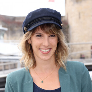 La comédienne vit dans le 19e arrondissement de Paris.
Léa François au photocall de la série "Plus belle la vie" lors de la 23ème édition du Festival de la Fiction tv de la Rochelle 2021, à La Rochelle, France, le 18 septembre 2021. © Jean-Marc LHomer/Bestimage