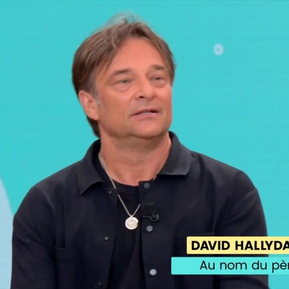 David Hallyday a été l'invité de Bruce Toussaint dans "Bonjour !" sur TF1
David Hallyday sur le plateau de "Bonjour !"