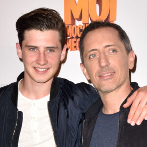 Depuis quelques mois, Gad Elmaleh est grand-père 
Noé et Gad Elmaleh lors de la première de "Moi, Moche Et Mechant 3" à Paris. Alban Wyters/ABACAPRESS.COM