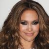 Jennifer Lopez, les cheveux lisses, est folle du lissage brésilien