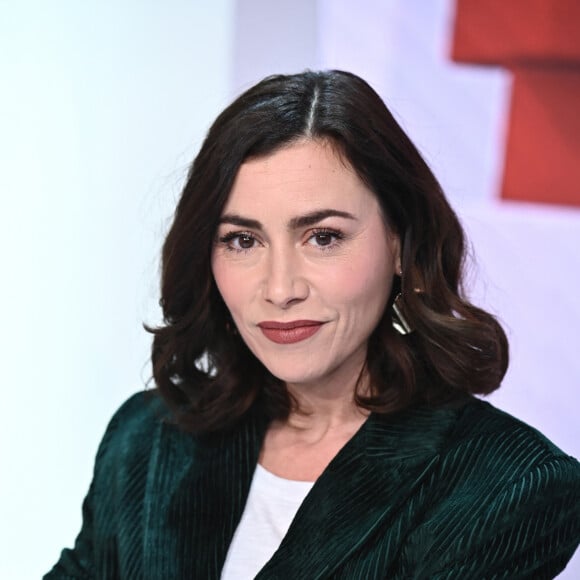 Exclusif - Olivia Ruiz - Enregistrement de l'émission "Vivement Dimanche" au Studio Gabriel à Paris, présentée par M.Drucker et diffusée le 3 mars sur France 3 © Guillaume Gaffiot / Bestimage 