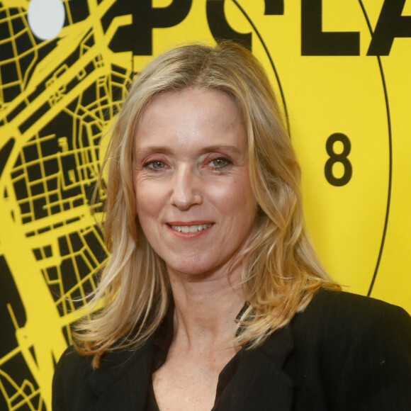 ou encore Léa Drucker
Léa Drucker - Cérémonie de clôture de la 4e édition du Festival Reims Polar au cinéma Operaims, à Reims, France, le 13 avril 2024. © Christophe Clovis / Bestimage