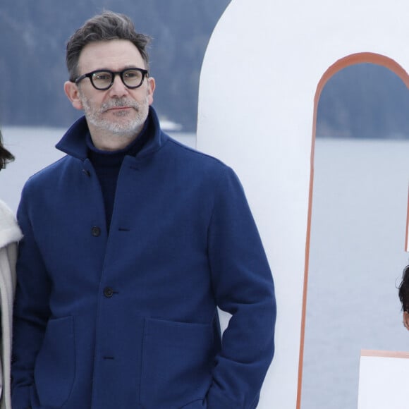 "Il m'a posé des questions, je ne savais pas du tout de quoi il me parlait"
Le Jury, Michel Hazanavicius, Bérénice Bejo au photocall du jury du 30ème festival international du film fantastique de Gérardmer le 26 janvier 2023. © Denis Guignebourg / Bestimage 