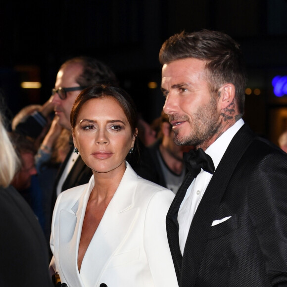 Pour cet anniversaire, le couple a décidé de recréer certains souvenirs. 
Victoria Beckham - David Beckham - Soirée "GQ Men of the Year" Awards à Londres le 3 septembre 2019.