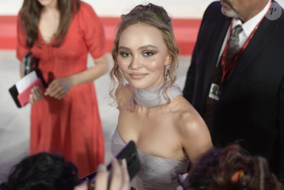 Lily-Rose Depp - Tapis rouge du film "The King" lors du 76ème festival international du film de Venise, la Mostra, le 2 septembre 2019. 