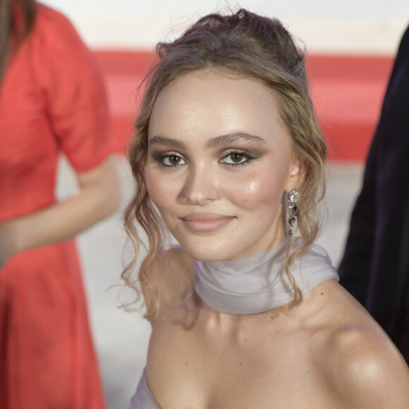 Lily-Rose Depp - Tapis rouge du film "The King" lors du 76ème festival international du film de Venise, la Mostra, le 2 septembre 2019. 