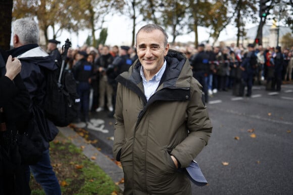 Elie Semoun participe à la Marche contre l'antisémitisme à Paris, France, le 12 novembre 2023. Photo par Raphael Lafargue/ABACAPRESS.COM