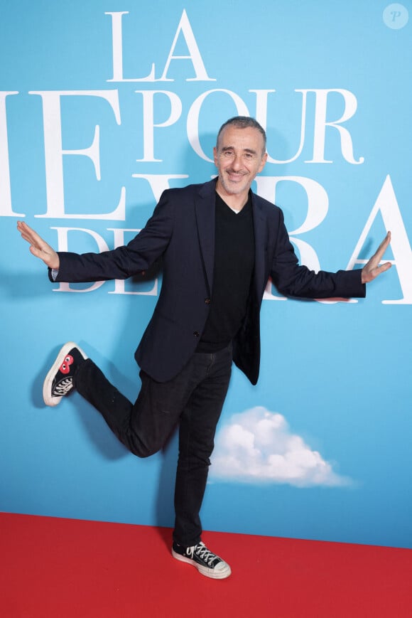 Elie Semoun assiste à la première du film La Vie Pour De Vrai au Pathe Wepler, à Paris, France, le 18 avril 2023. Photo par David Boyer/ABACAPRESS.COM