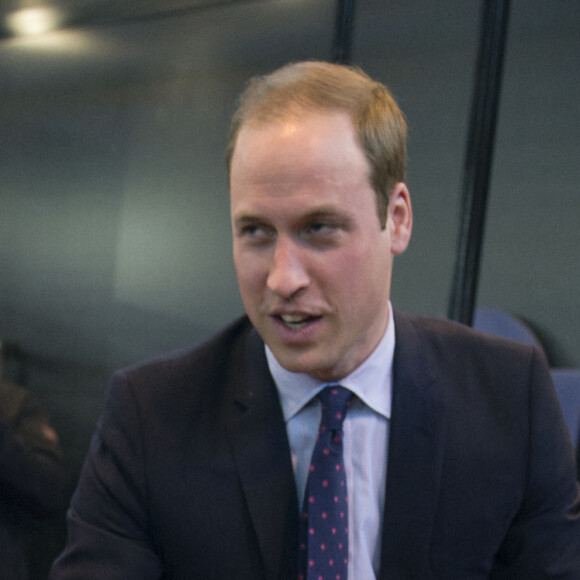 On l'avait déjà vu chevaucher une moto... Le prince William, duc de Cambridge, enfourche une moto Norton lors de sa visite au Motorcycle Live au NEC, à Birmingham, au Royaume-Uni, le samedi 30 novembre 2013. Photo par Arthur Edwards/PA Wire/ABACAPRESS.COM