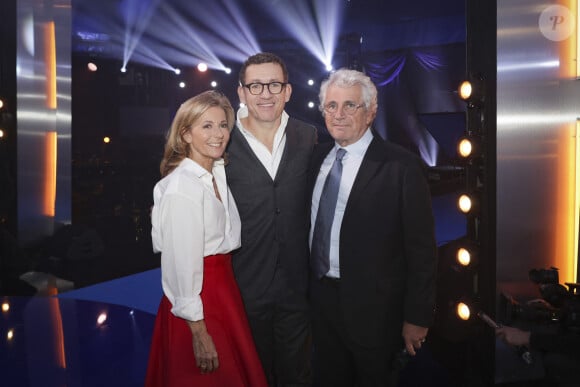 Claire Chazal, Dany Boon, Michel Boujenah lors de l'enregistrement de l'émission "Le grand échiquier, Spéciale Raymond Devos", et diffusée le 11 juillet sur France 2