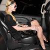 Paris Hilton arrive à l'aéroport de Los Angeles