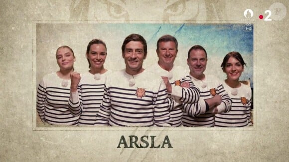 Mario Barravecchia, Claude Dartois, Marine Lorphelin, Maëlle Pistoia, Pascal Bataille et Lorène Vivier étaient les invités de "Fort Boyard" ce jeudi 13 juillet.