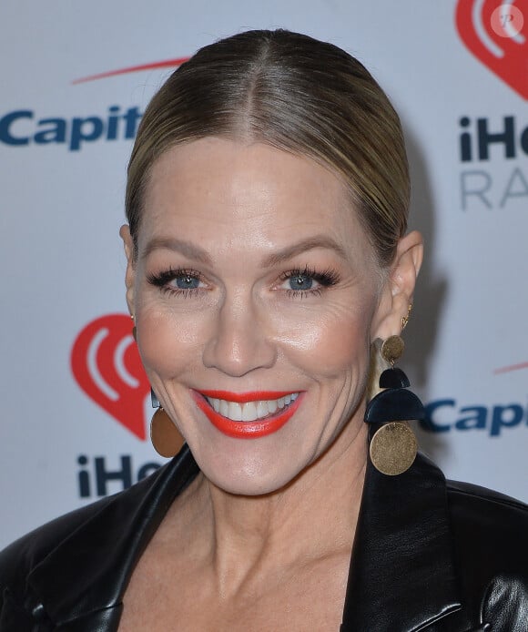 Jennie Garth à la soirée iHeartRadio à Los Angeles, le 1er décembre 2023.