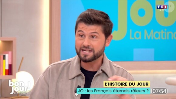 Il est remplacé par Christophe Beaugrand 
Christophe Beaugrand sur le plateau de "Bonjour !"