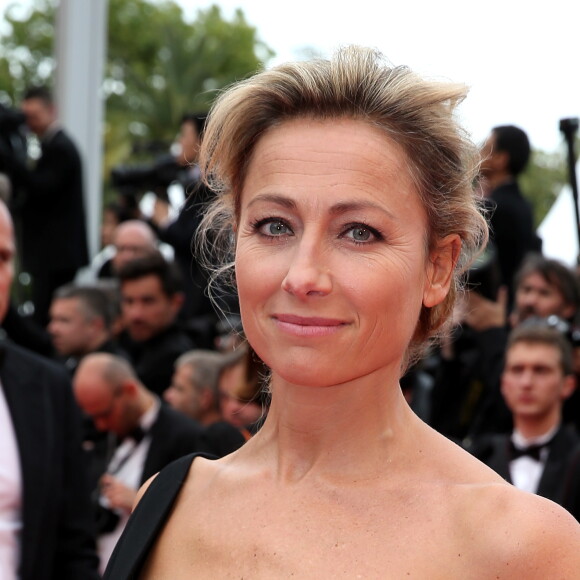 Anne-Sophie Lapix - Montée des marches du film "Ma Loute" lors du 69ème Festival International du Film de Cannes. Le 13 mai 2016. © Borde-Jacovides-Moreau/Bestimage