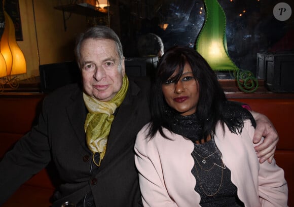 Il vit désormais à Nice avec sa compagne avec une retraite de 1500 euros.Paul-Loup Sulitzer attending 4th Trophees Du Bien-Etre at La Gaite Montparnasse in Paris, France on January 21, 2019. Photo by Alain Apaydin/ABACAPRESS.COM