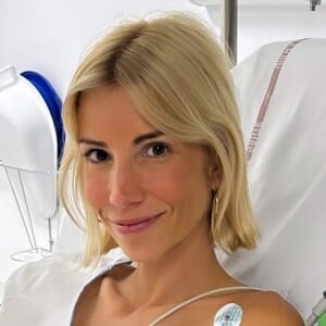 Alexandra Rosenfeld souffre d'une thrombose veineuse touchant 1 personne sur 1000 chaque année
Alexandra Rosenfeld hospitalisée à cause d'une thrombose veineuse