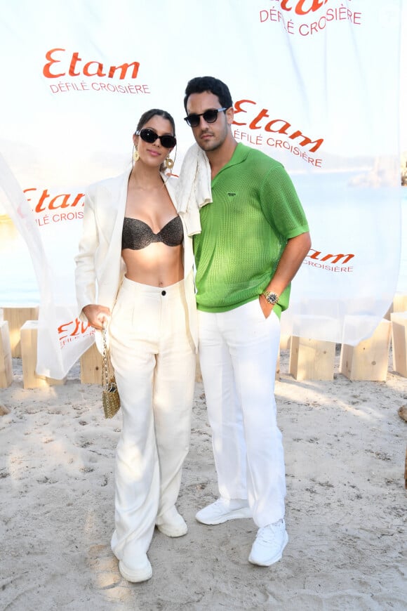 Iris Mittenaere et son compagnon Diego El Glaoui - Photocall lors du défilé Etam Croisière 2022 au Domaine de Murtoli, Corse le 12 mai 2022 © Rachid Bellak / Bestimage 