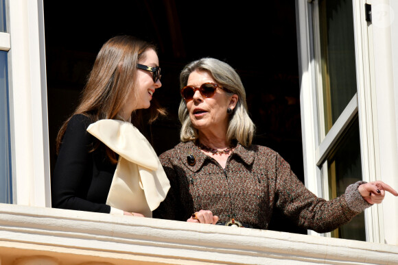 La princesse Alexandra de Hanovre et la princesse Caroline de Hanovre - Le prince de Monaco fête son anniversaire (66 ans) en famille sur la Place du Palais princier de Monaco, le 14 mars 2024. © Bruno Bebert/Bestimage 