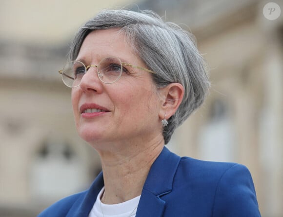 Sandrine Rousseau - Arrivées des députés à l'Assemblée Nationale à Paris. Le 10 juillet 2024 © Jonathan Rebboah / Panoramic / Bestimage