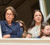 Idem pour sa célèbre mère Stéphanie de Monaco !
La princesse Stéphanie de Monaco et Pauline Ducruet - Le prince de Monaco fête son anniversaire (66 ans) en famille sur la Place du Palais princier de Monaco, le 14 mars 2024. © Claudia Albuquerque/Bestimage 