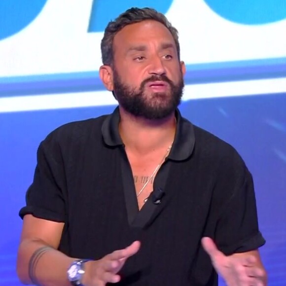 Les chaînes C8 et NRJ12 vont disparaître !
Cyril Hanouna sur le plateau de "TPMP"