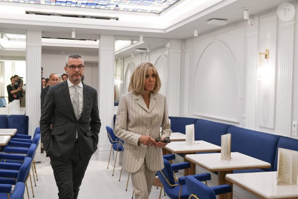 Alexis Kohler, Brigitte Macron- Inauguration de la Maison de l'Elysée située en face du Palais de l'Elysée, par le Président de la République Emmanuel Macron et sa femme Brigitte Macron, à l'occasion des Jeux Olympiques et Paralympiques de Paris 2024. Le 24 juillet 2024, a Paris. © Isa Harsin / Pool / Bestimage