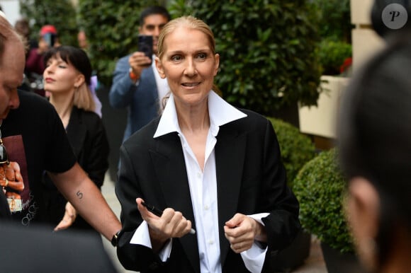 Céline Dion quitte le Royal Monceau pour préparer la cérémonie d'ouverture des Jeux Olympiques (JO 2024) à Paris le 23 juillet 2024.