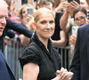 Ce vendredi soir !
Céline Dion à la sortie de l'hôtel Royal Monceau à Paris avant l'ouverture des Jeux Olympiques de Paris