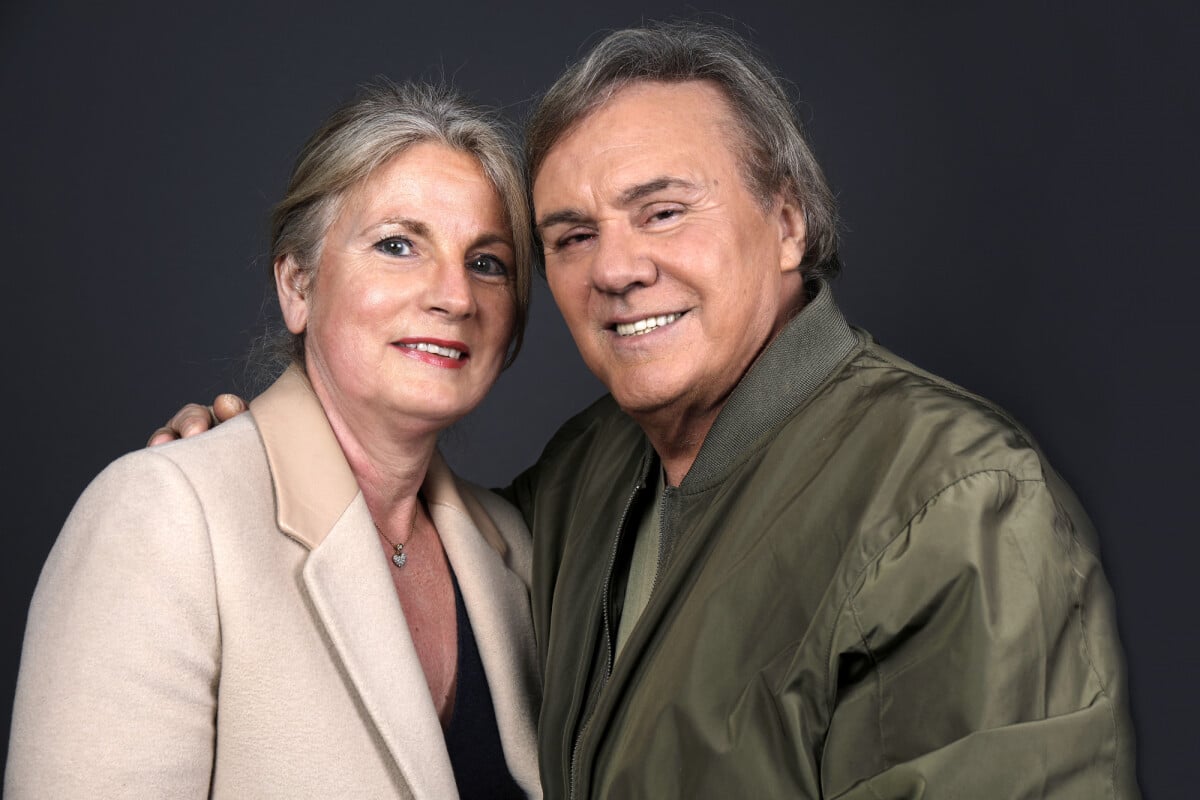 Photo : Désormais, il a retrouvé la santé financière, et l'amour, grâce à sa nouvelle femme, Nicole. Francois Valery avec sa femme Carole lors de l'enregistrement de l'émission "Chez Jordan" à Paris