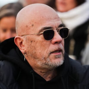 Le chanteur doit se reposer, et ses fans inquiets ont tiré la sonnette d'alarme sur les réseaux sociaux, estimant qu'il en faisait trop.
Pascal Obispo participera au Téléthon 2022 au Cap Ferret le 3 décembre 2022. Il participera à une marche solidaire et donnera un concert sur la plage en fin de journée. Thibaud Moritz /ABACAPRESS.COM